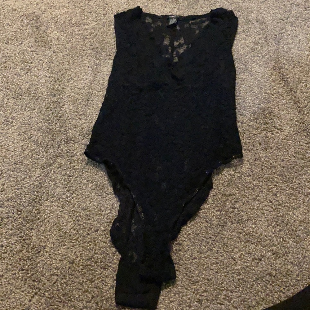 Size M Laced body suit